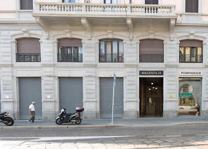 Guesthost - Top Accommodations In The Heart Of Milano!